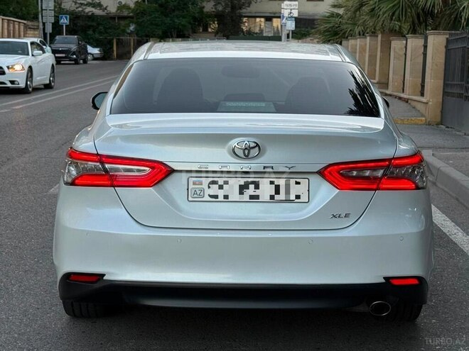 Toyota Camry-2