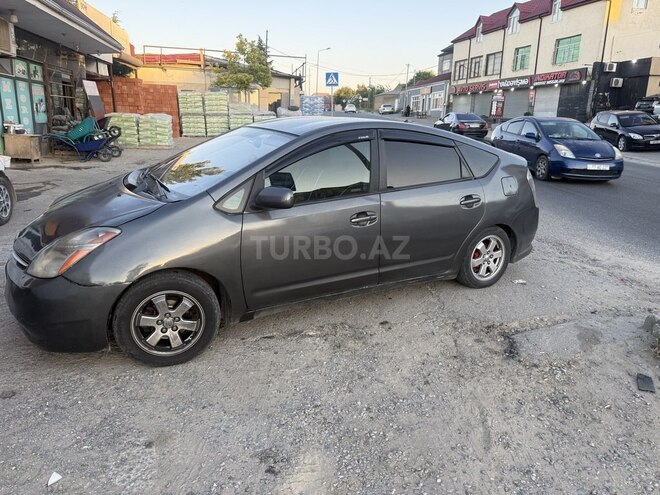 Toyota Prius-6
