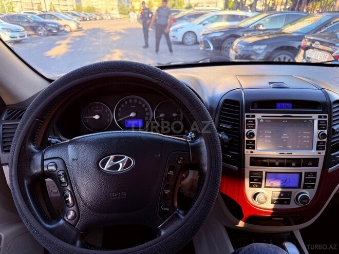 Hyundai Santa Fe-3