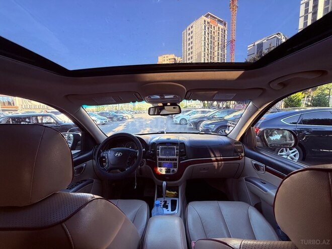 Hyundai Santa Fe-9