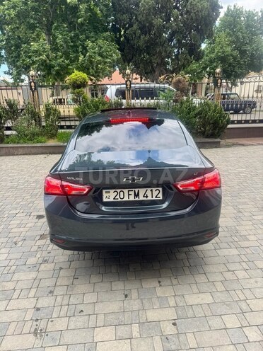 Chevrolet Malibu-5