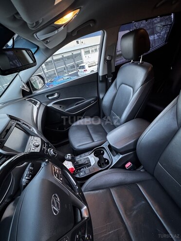 Hyundai Santa Fe-9