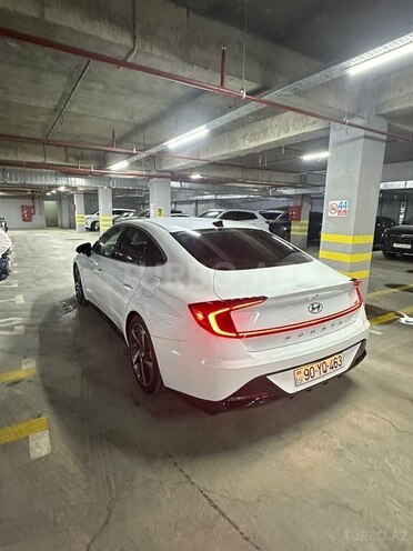 Hyundai Sonata-8