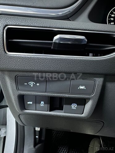 Hyundai Sonata-15