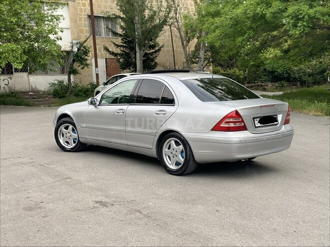 Mercedes C 240-2