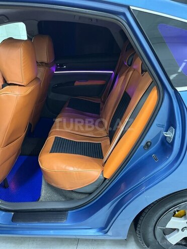 Toyota Prius-3
