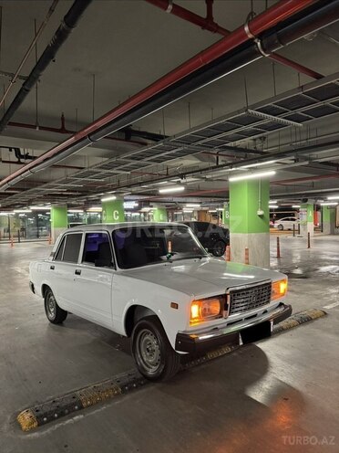 LADA (VAZ) 2107-2