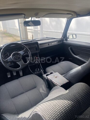 LADA (VAZ) 2107-10