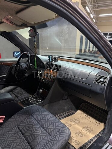 Mercedes C 180-10