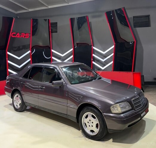 Mercedes C 180-2