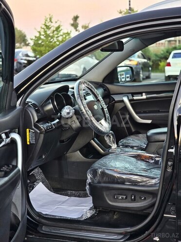 Kia Sorento-14