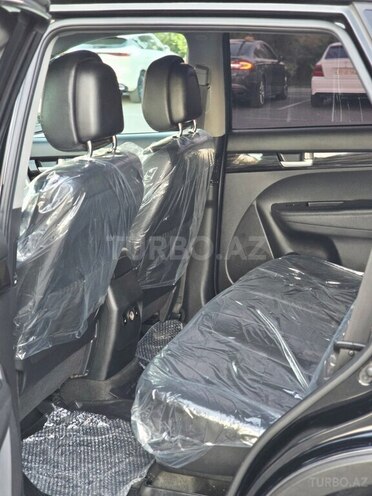 Kia Sorento-19