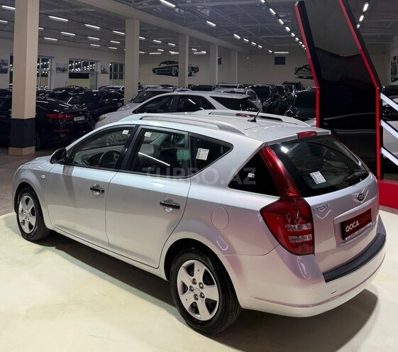 Kia Ceed SW-7