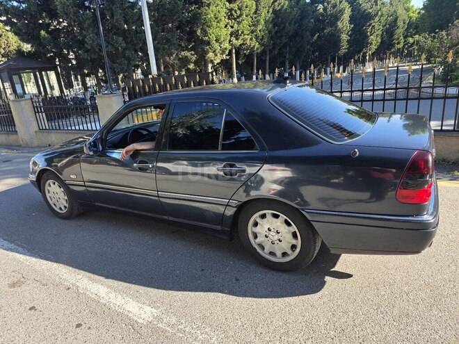 Mercedes C 180-2