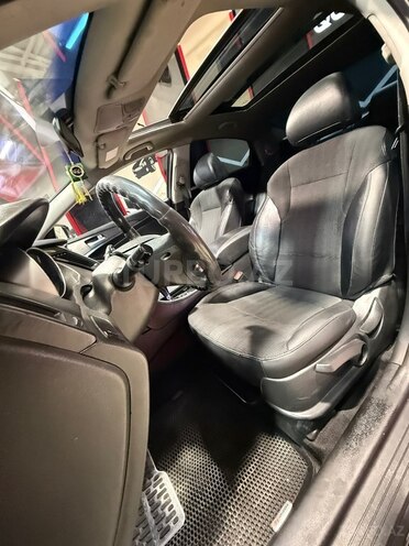 Hyundai Sonata-13