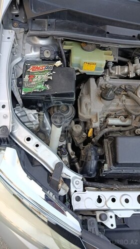 Toyota Corolla Fielder-14