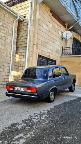 LADA (VAZ) 2107-2