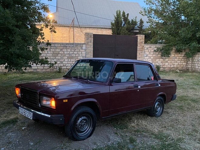 LADA (VAZ) 2107-4