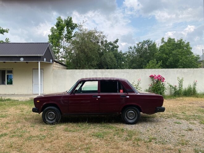 LADA (VAZ) 2107-6