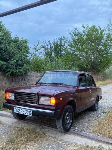 LADA (VAZ) 2107-1