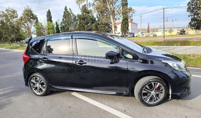 Nissan Note-2