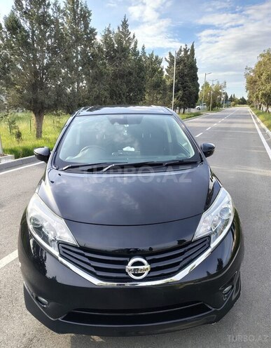 Nissan Note-7