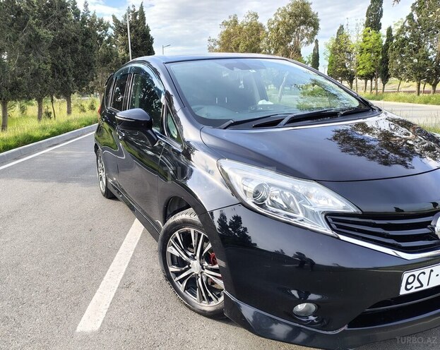 Nissan Note-8