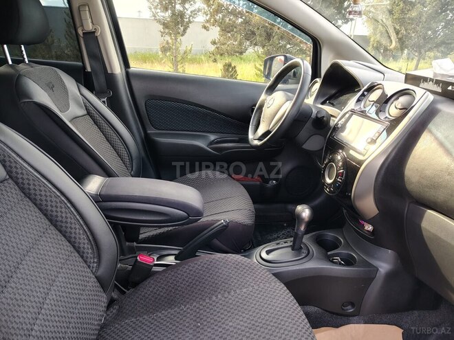 Nissan Note-15