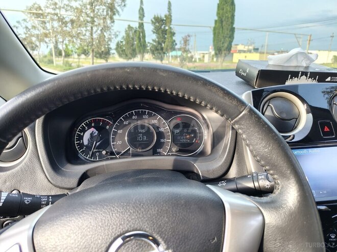 Nissan Note-18