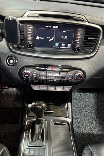 Kia Sorento-20