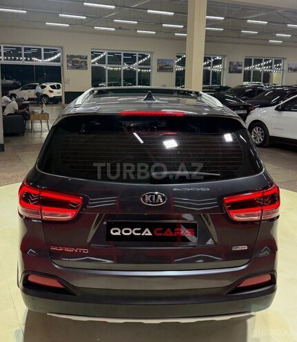 Kia Sorento-10