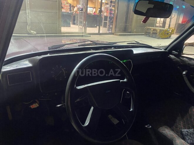 LADA (VAZ) 2107-13