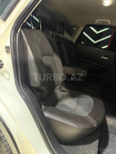 Nissan Qashqai-21