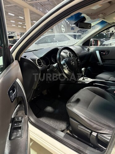 Nissan Qashqai-15