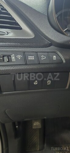 Hyundai Santa Fe-6
