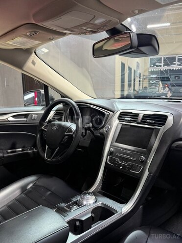 Ford Fusion (North America)-16