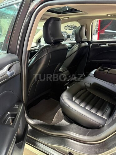 Ford Fusion (North America)-17