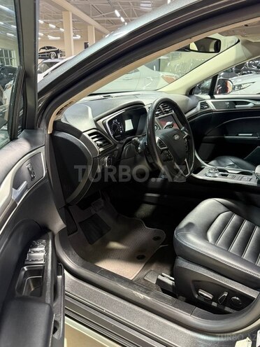 Ford Fusion (North America)-11