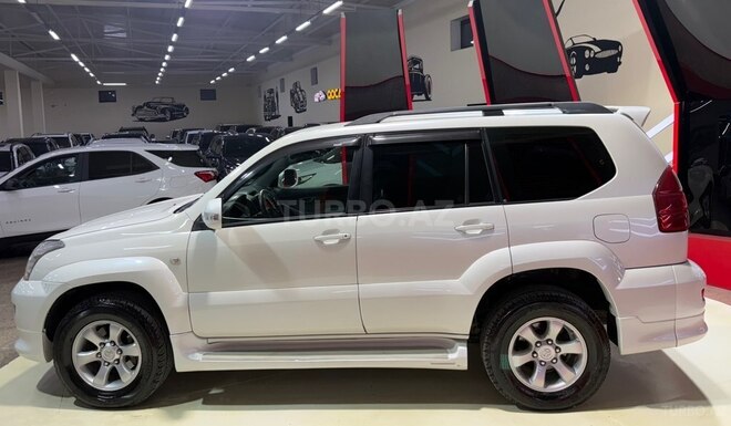 Toyota Land Cruiser Prado-9