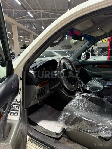 Toyota Land Cruiser Prado-13