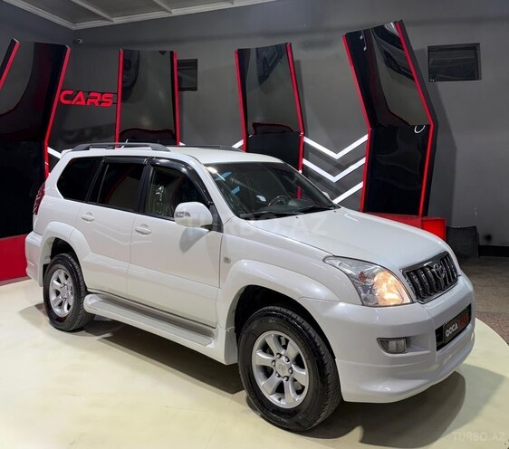 Toyota Land Cruiser Prado-4