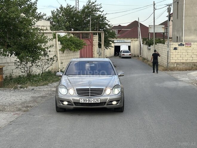 Mercedes E 270-14