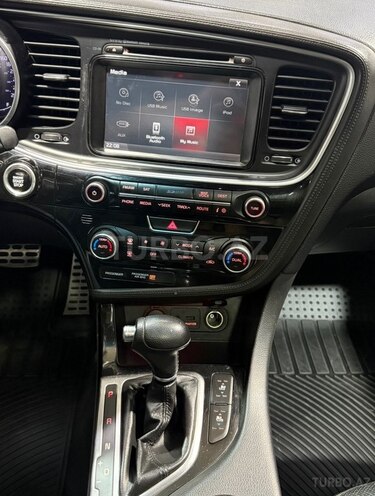 Kia Optima-26