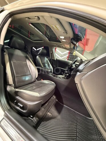 Kia Optima-15