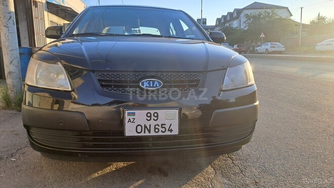 Kia Rio-1
