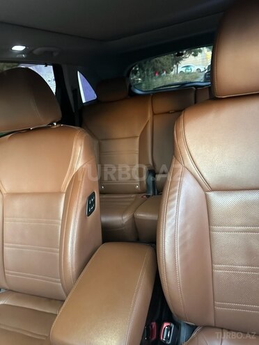 Kia Sorento-13