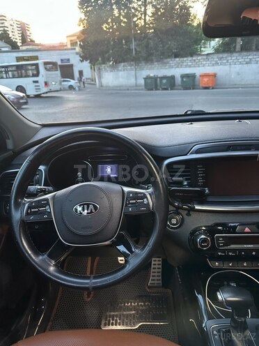Kia Sorento-15