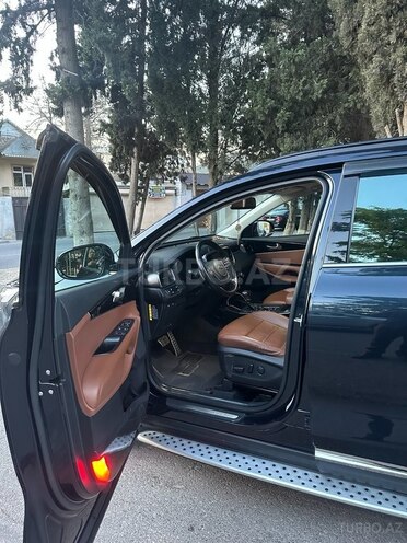 Kia Sorento-12