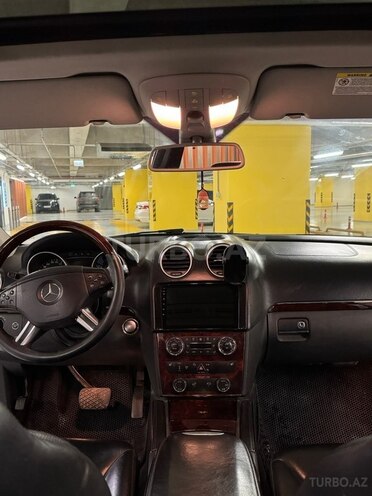 Mercedes GL 500 4MATIC-8