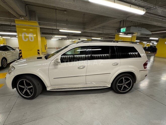Mercedes GL 500 4MATIC-4
